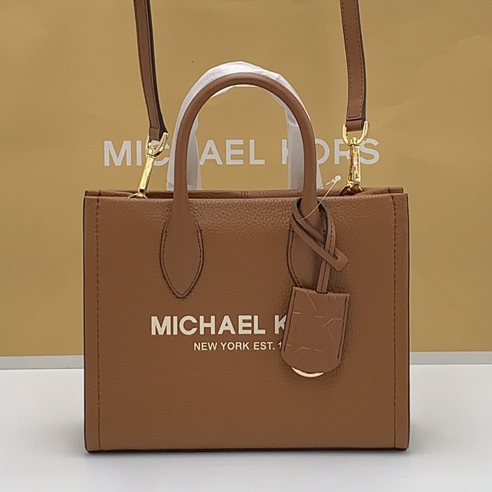MICHAEL KORS Mirella Small Shopper TZ XBody Pebbled Leather Crossbody
Luggage